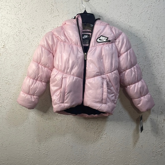 Nike Little Girls Chevron Cinched Puffer Jacket - Picture 6 of 11